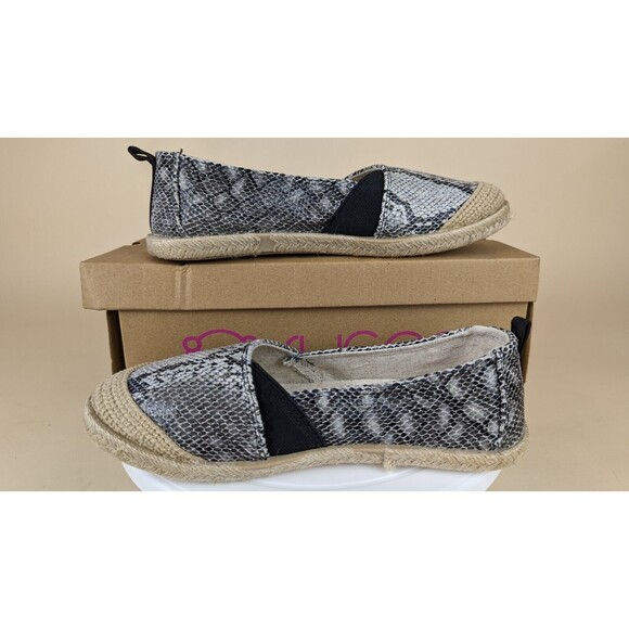 Sugar Evermore Slip On Espadrille Flats Womens 7M Gray Snakeskin Print Shoes NWB - Picture 1 of 11
